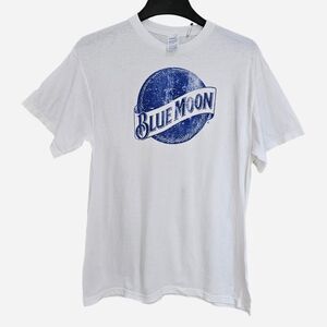 y2k streetwear skater blue moon white graphic tee
